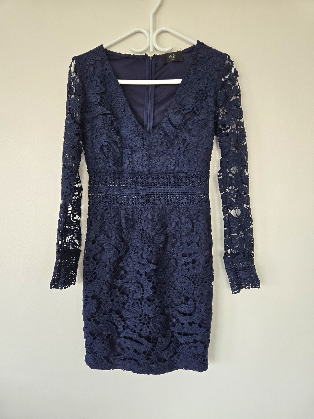 💙 AX Paris Navy Blue Guipure Lace Dress S/6